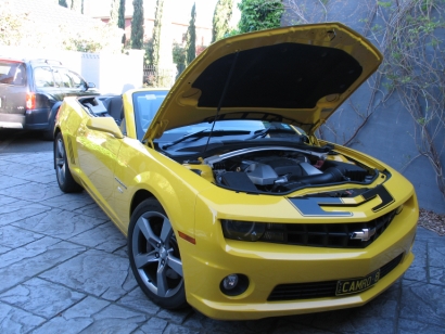 GM Camaro 2SS RS V8 Convertible with bonnet up